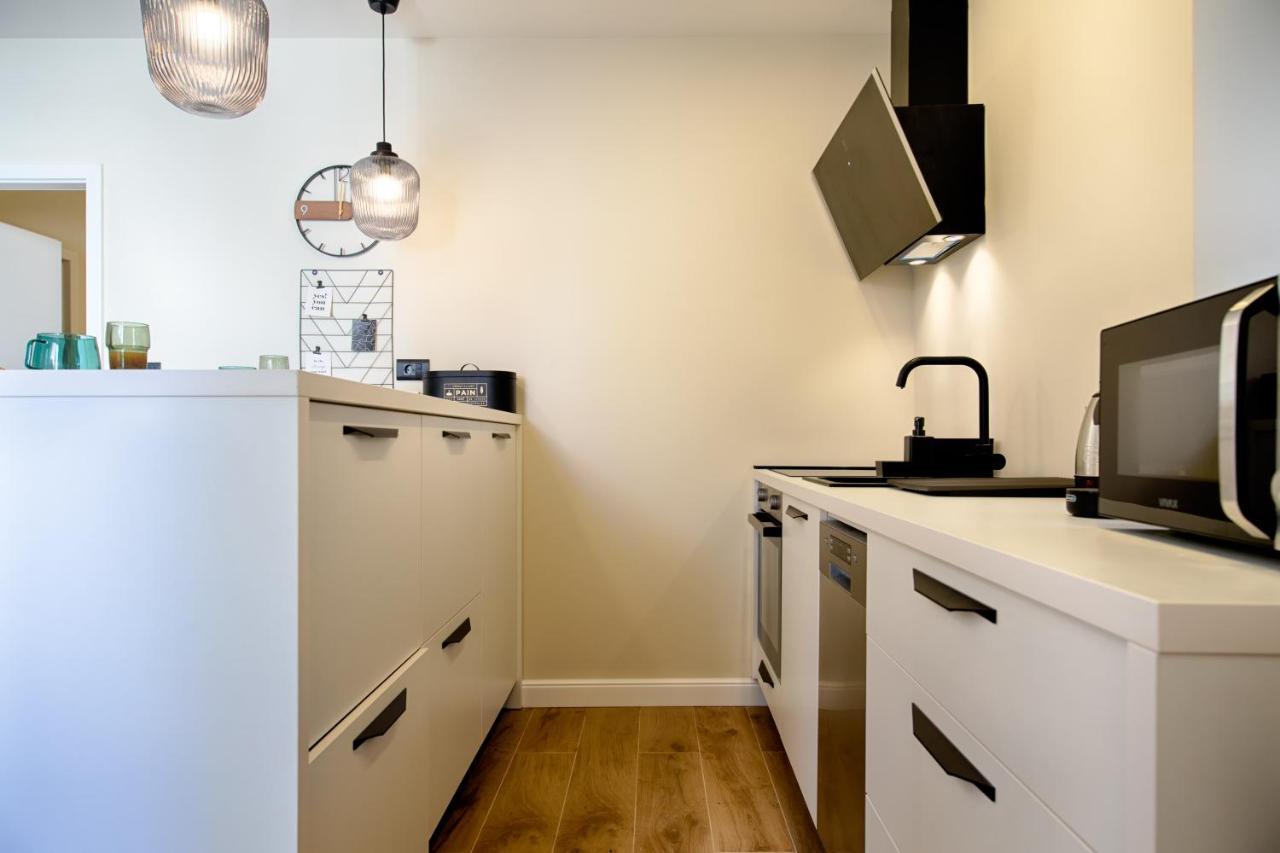 Apartment Kirinkin Vis Exterior photo